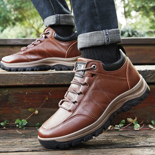 אורבן לוקס | סניקרס יוקרתיות 